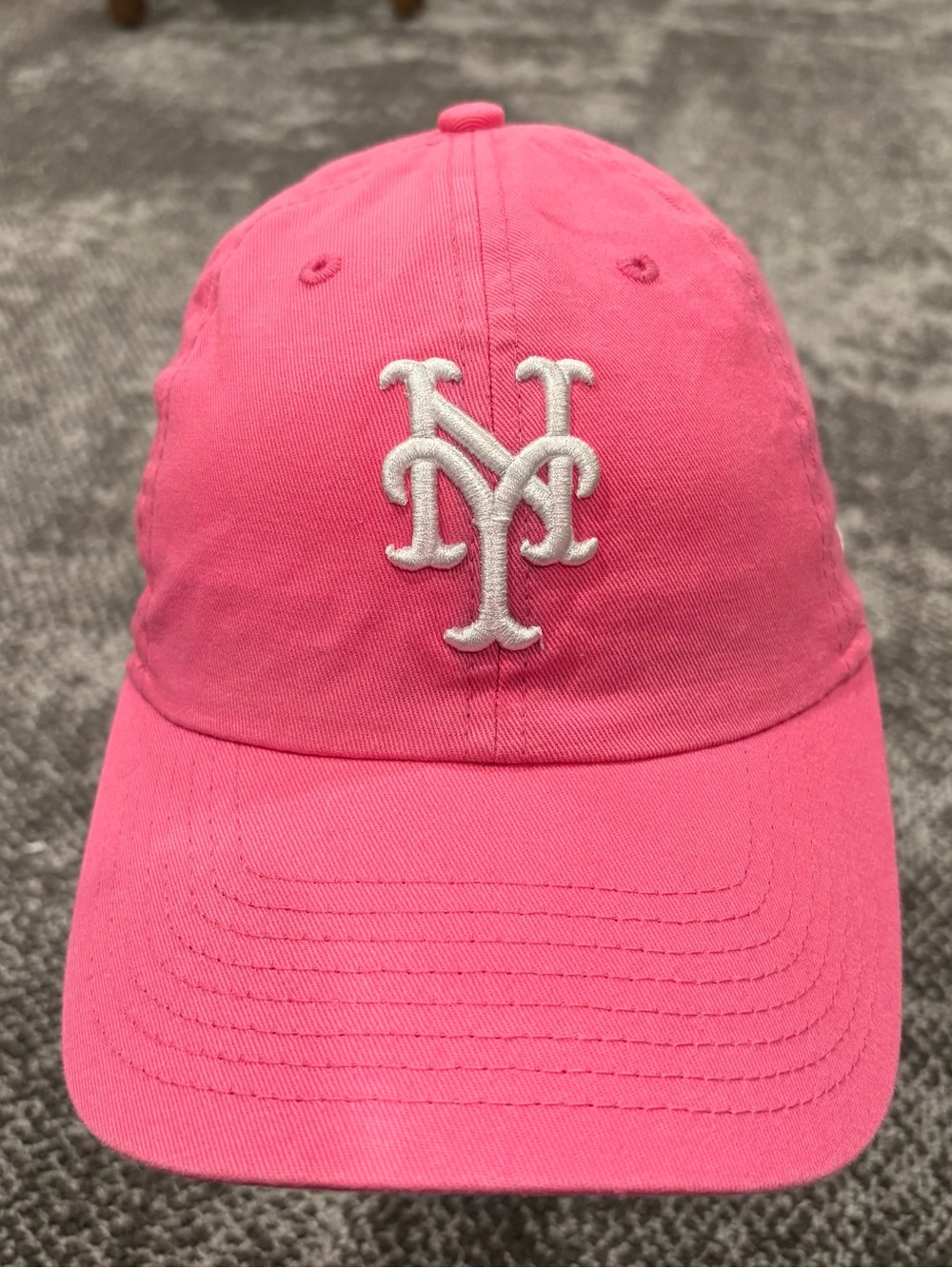 New Era MLB New York Mets Pink Adjustable Strapback Hat OSFA